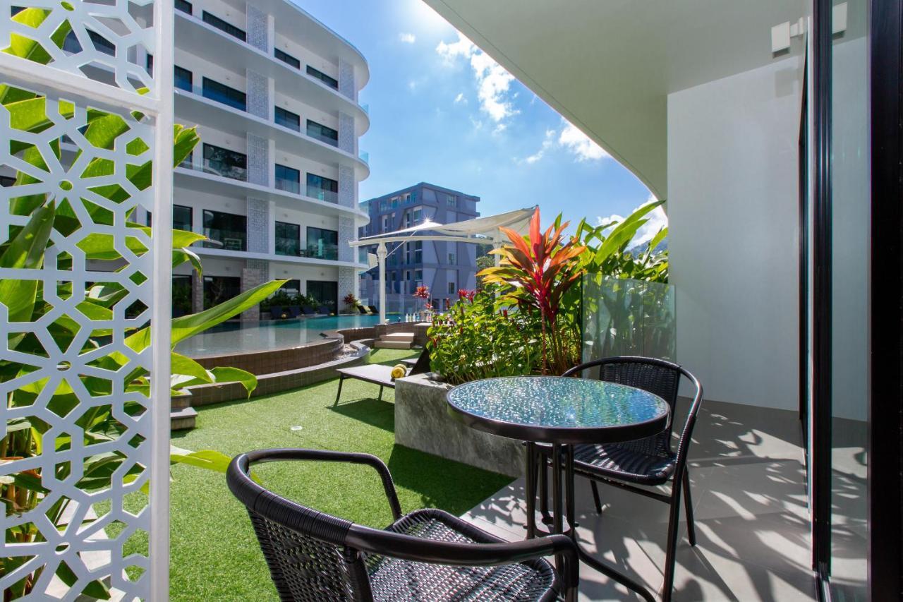 Utopia Naiharn Nai Harn Exterior photo